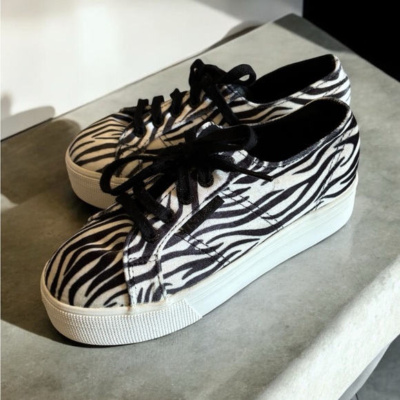 Superga Women’s 2790 Fanvelvetw Zebra Sneaker. - Picture 6 of 9